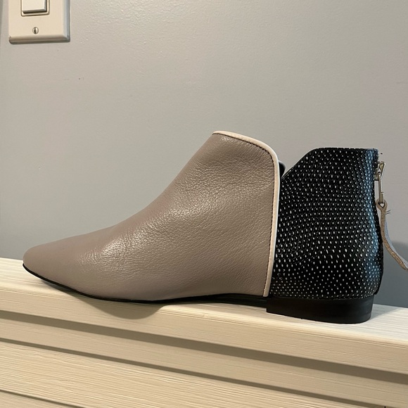 Daniella Lahavi Bootie - Picture 2 of 3